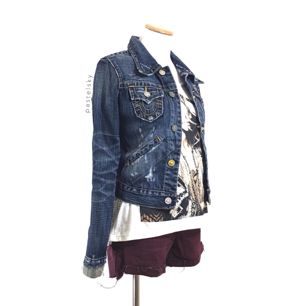 TRUE RELIGION distressed denim jacket - Picture 2 of 8